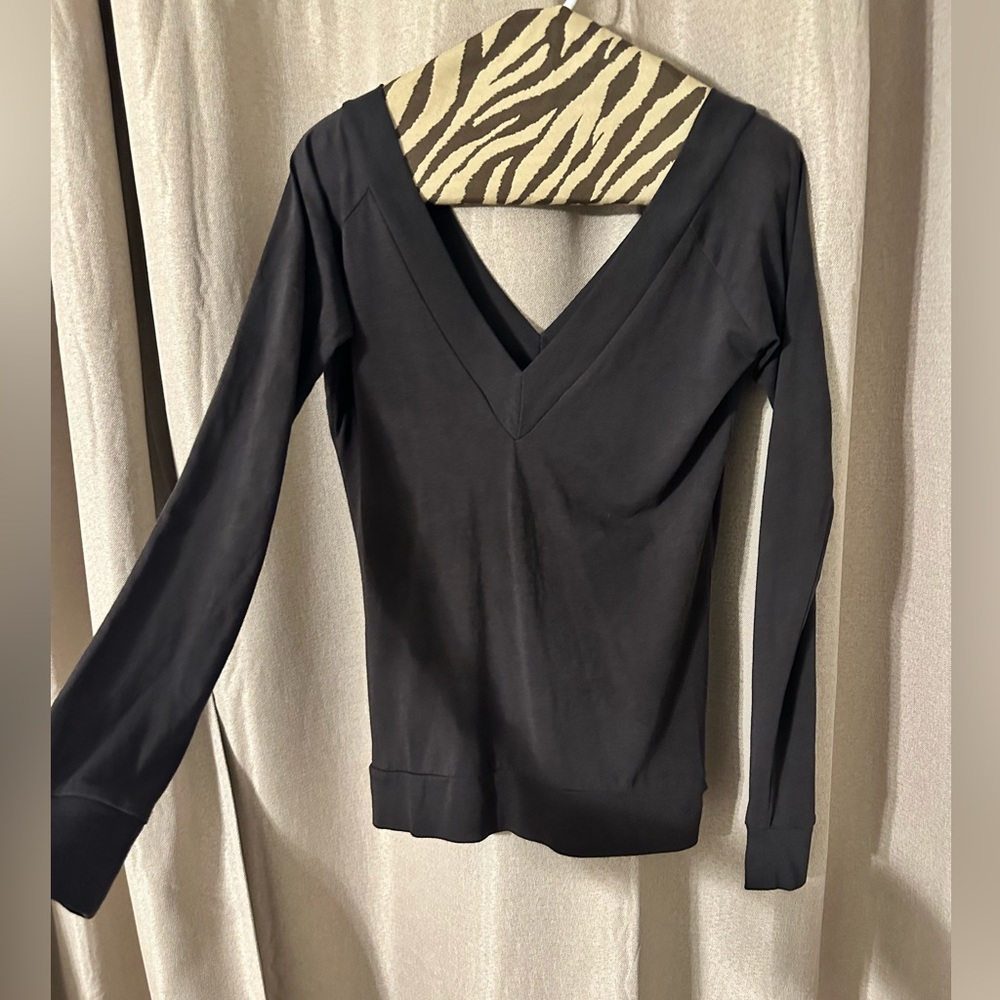 Chaser brand - brown - v neck - long sleeve shirt - like new condition - size M